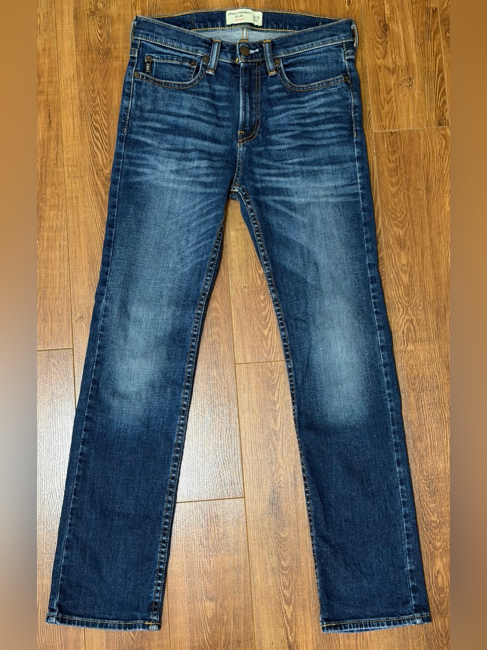 Girl’s Abercrombie Kids Straight Leg Blue Jeans - Size 13/14 - 27” Inseam